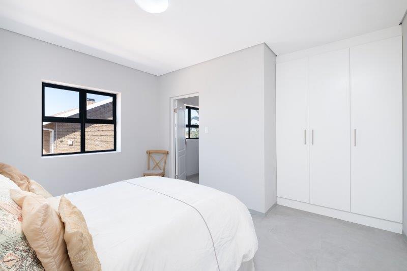3 Bedroom Property for Sale in Stilbaai Wes Western Cape